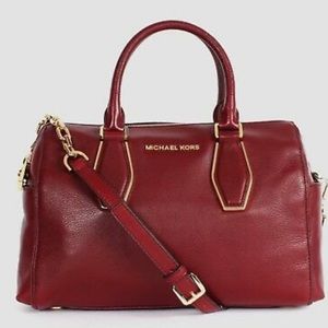 Michael Kors Vanessa Medium Chain Bag